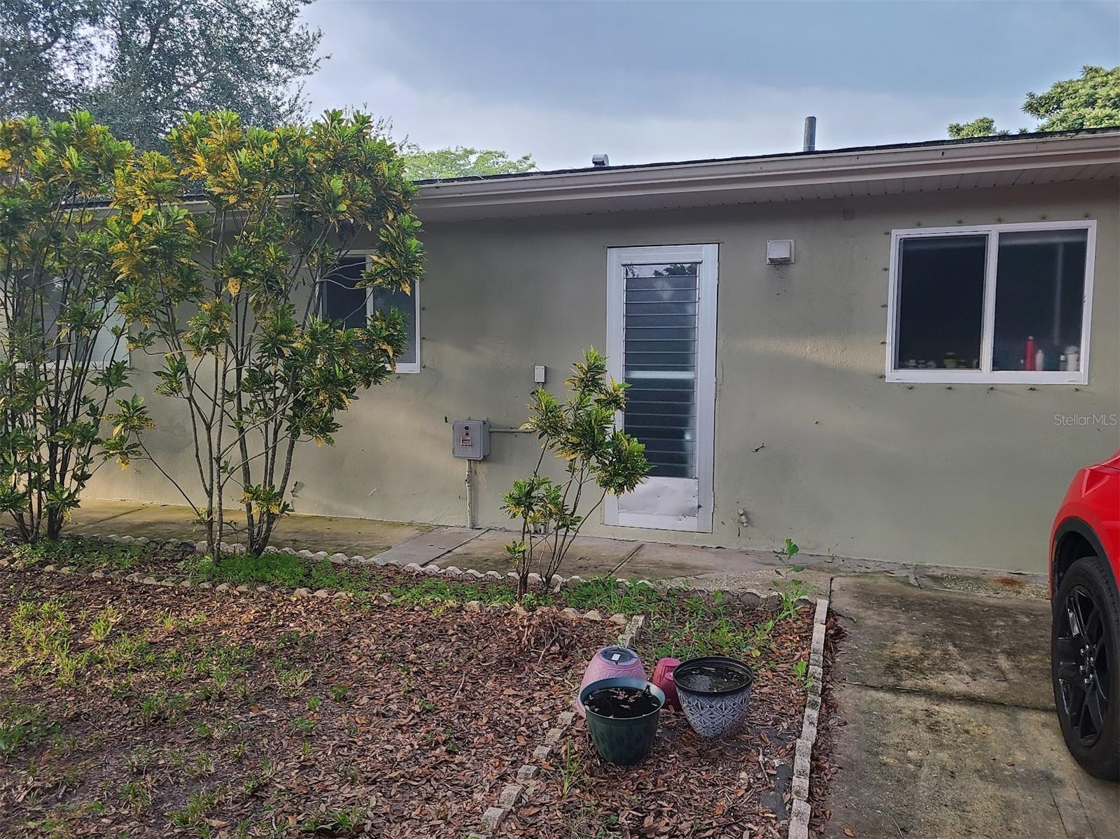 Image 4 of 43 For 12210 Genoa Drive