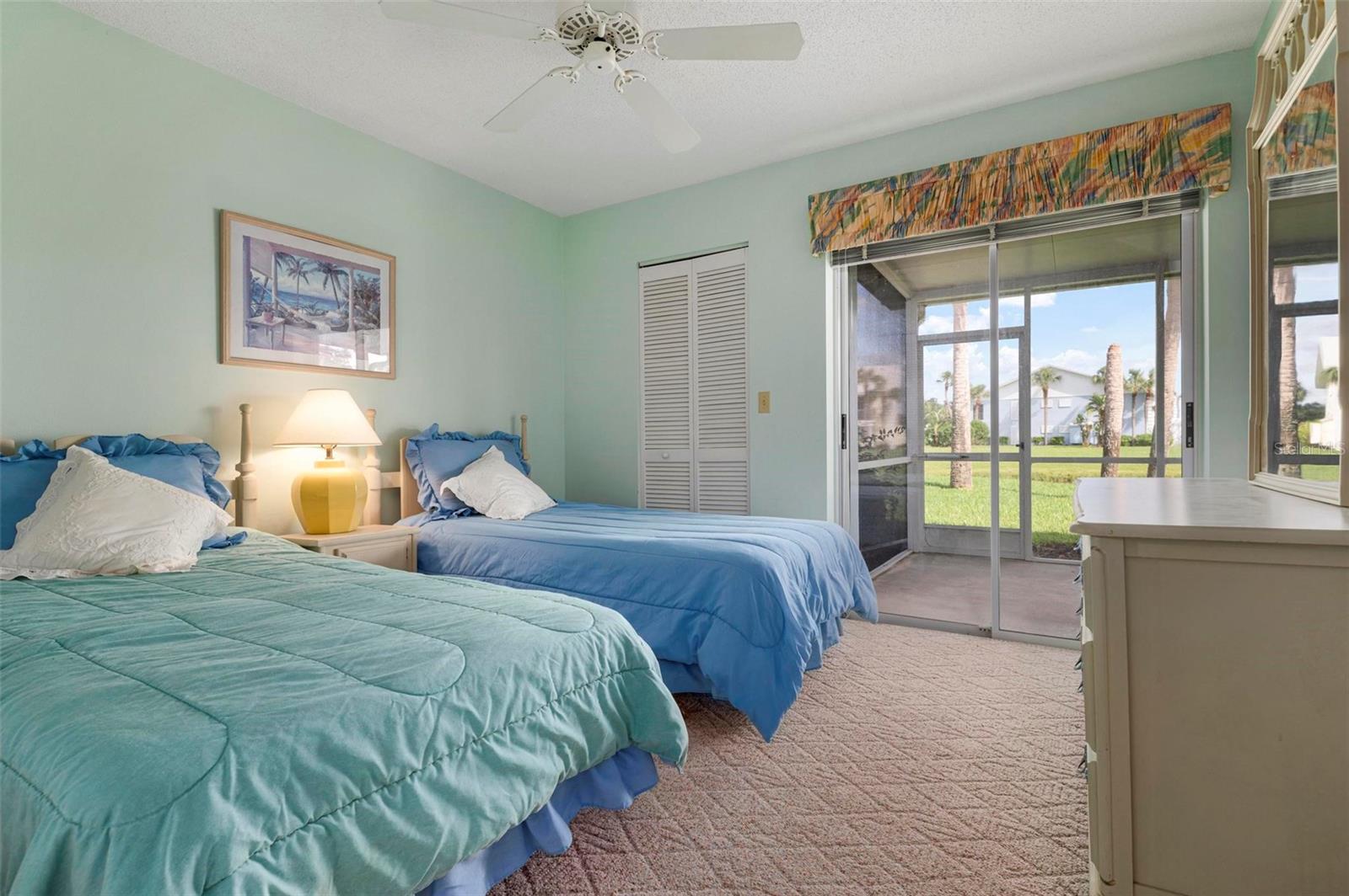 Image 16 of 71 For 451 Wexford Circle 86