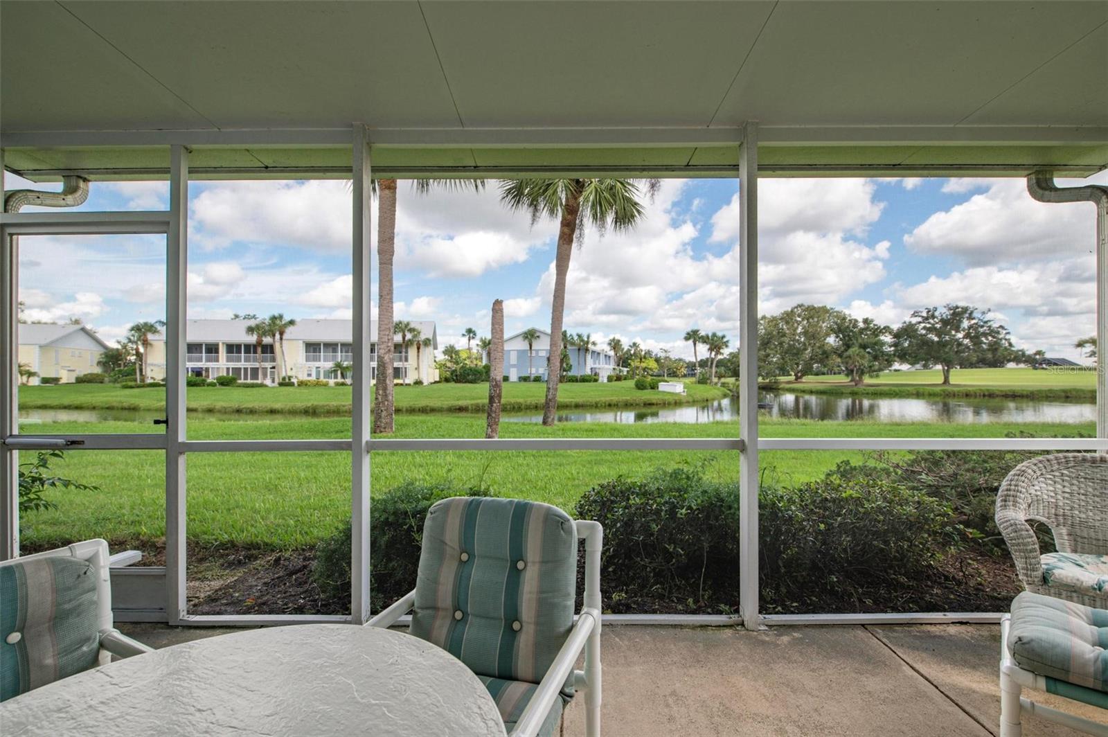 Image 31 of 71 For 451 Wexford Circle 86