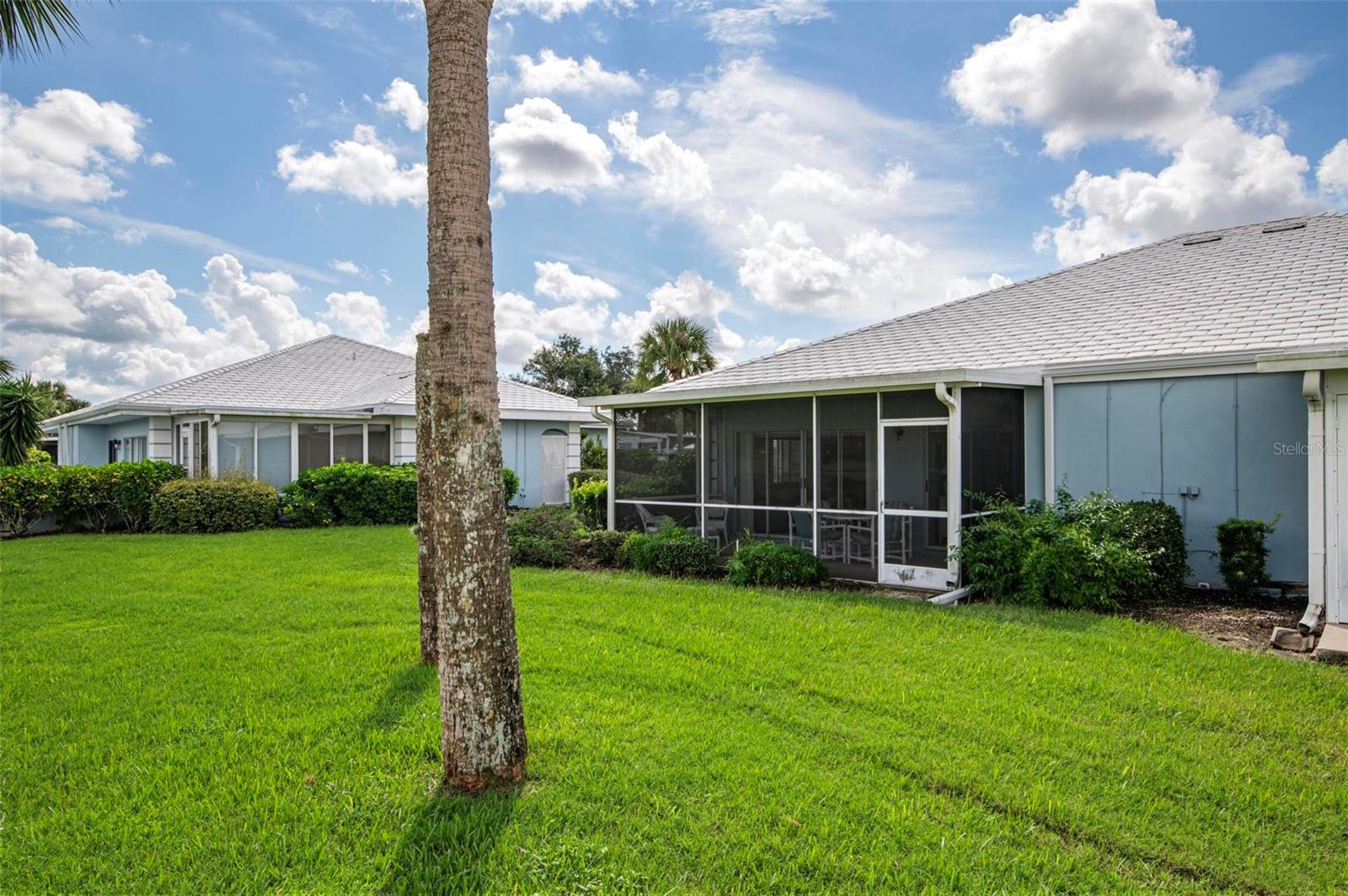 Image 36 of 71 For 451 Wexford Circle 86