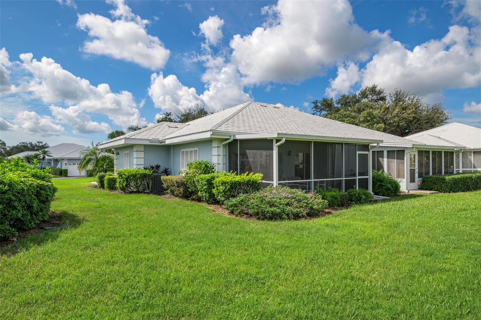 Image 37 of 71 For 451 Wexford Circle 86