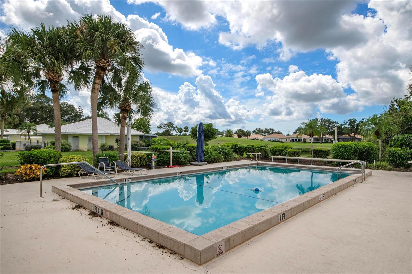 Image 43 of 71 For 451 Wexford Circle 86