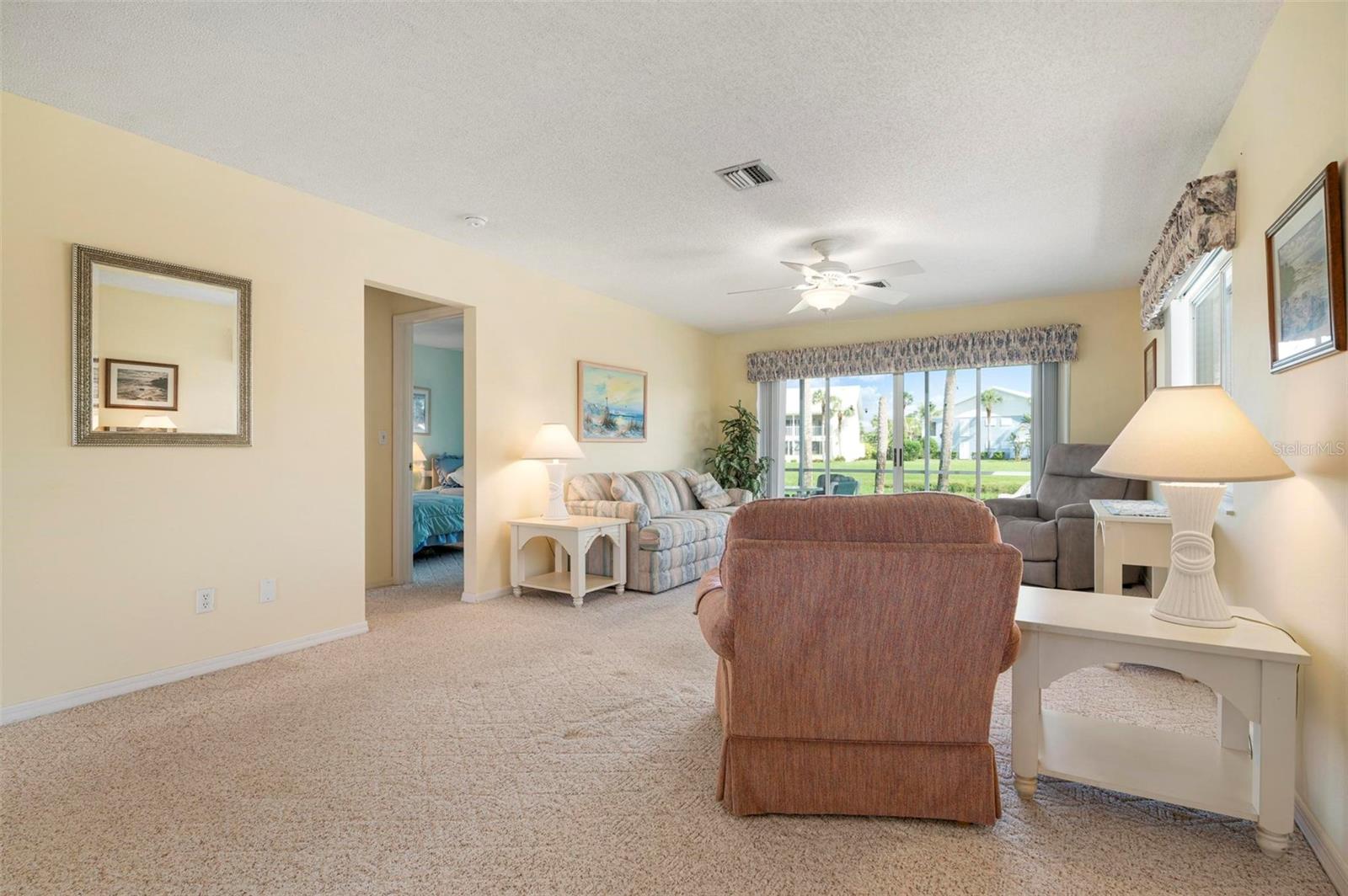 Image 8 of 71 For 451 Wexford Circle 86