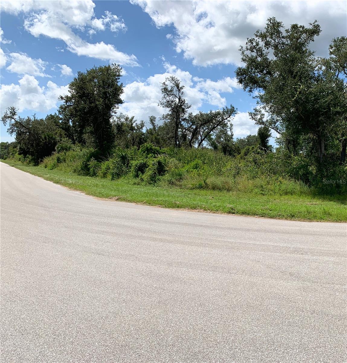 Image 3 of 8 For 2096 Lorraine Drive