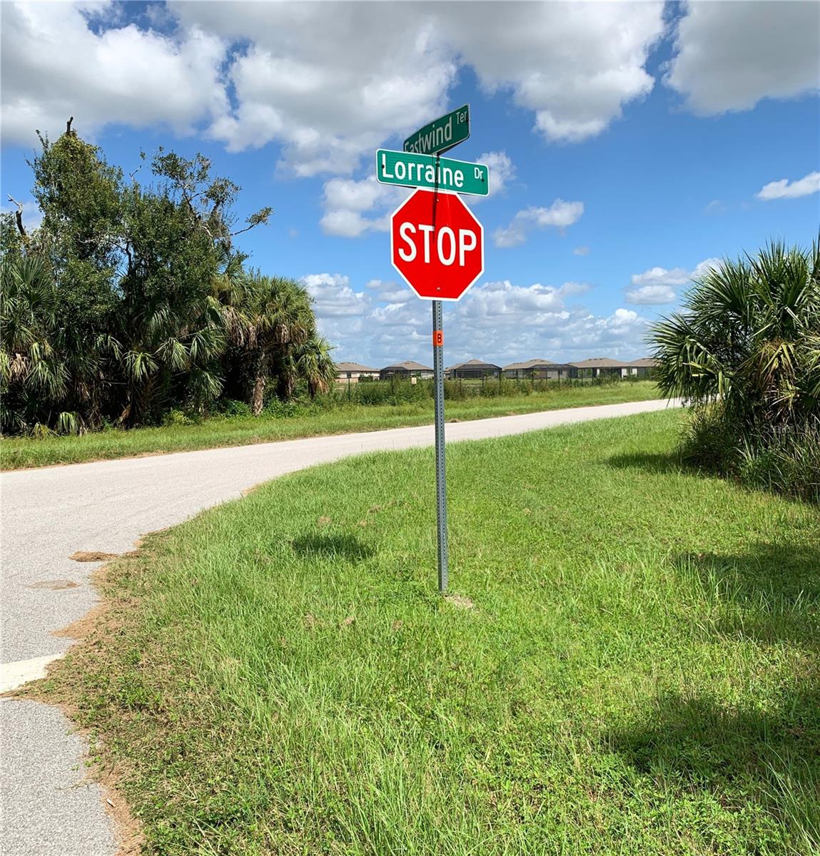 Image 5 of 8 For 2096 Lorraine Drive