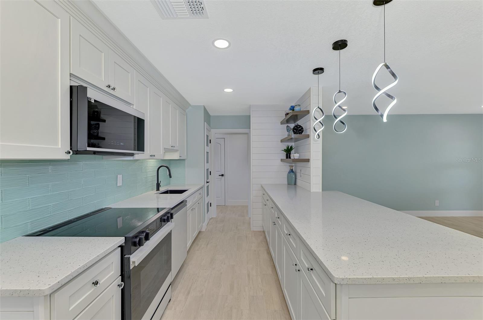 Image 14 of 40 For 247 Argus Road