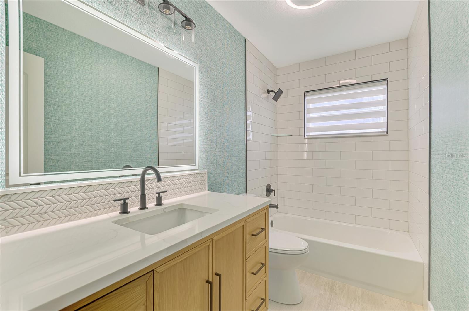 Image 25 of 40 For 247 Argus Road