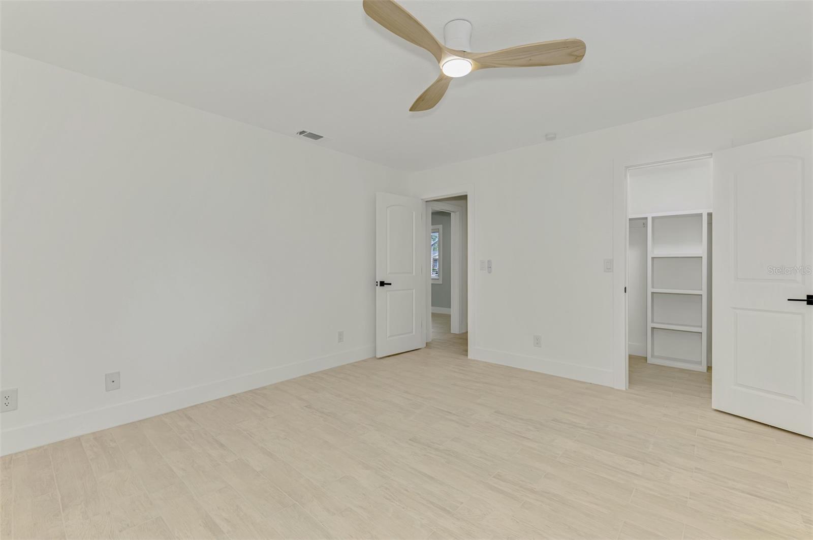 Image 28 of 40 For 247 Argus Road