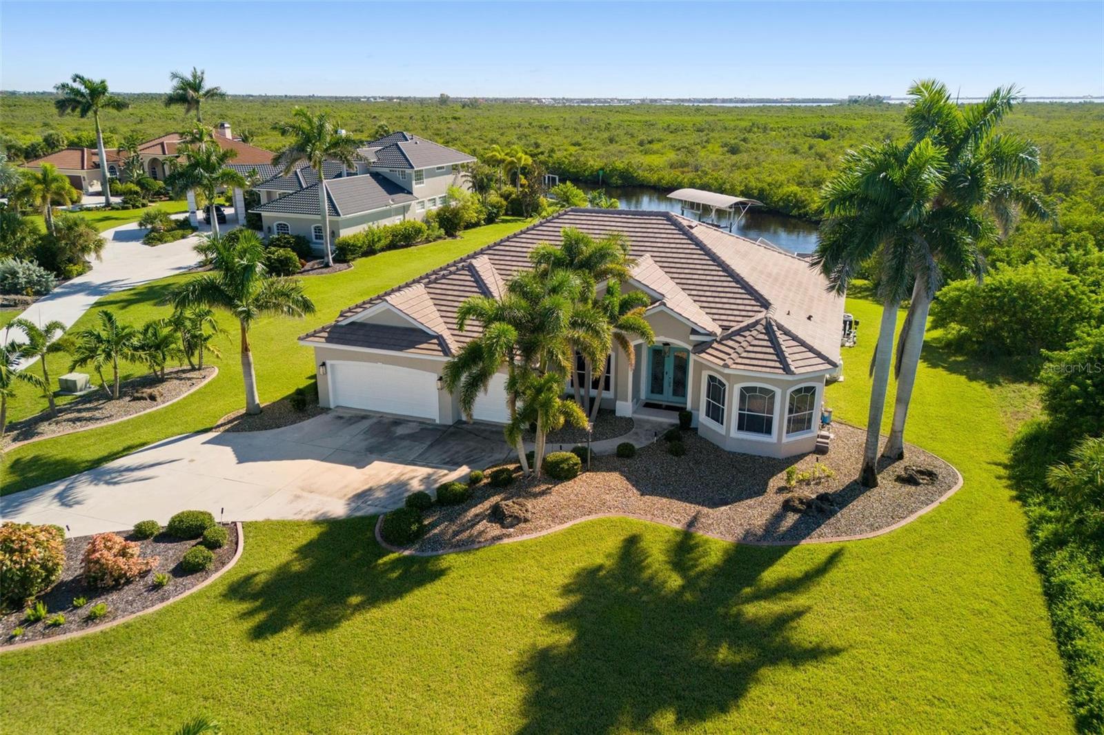 Image 5 of 66 For 19023 Midway Boulevard