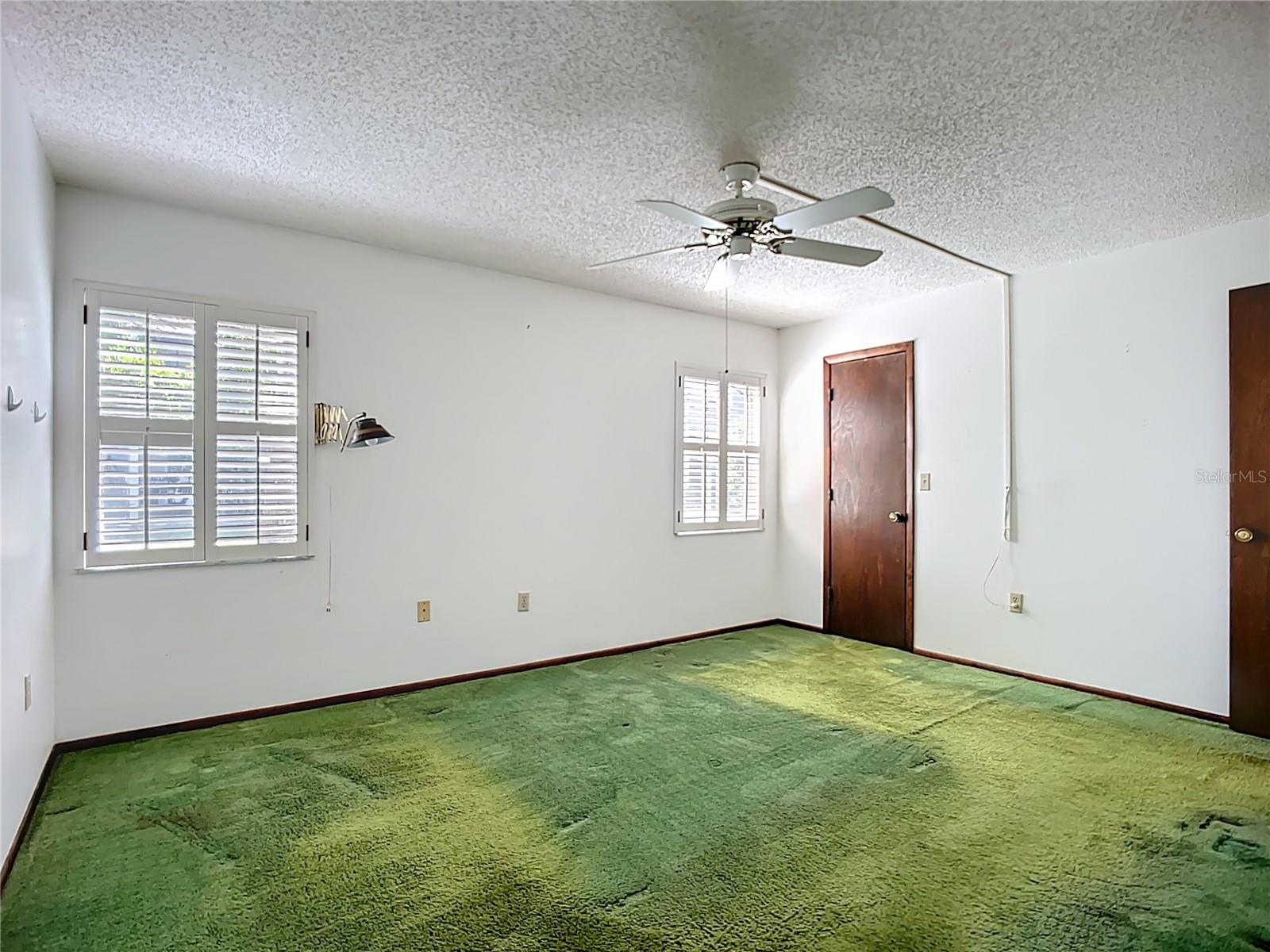 Image 18 of 46 For 3279 Beneva Road 102