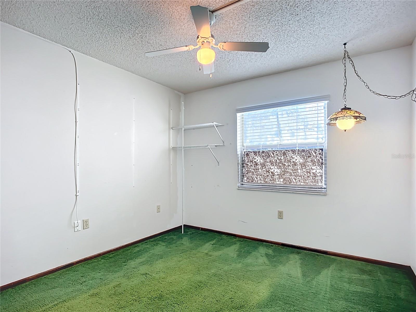 Image 21 of 46 For 3279 Beneva Road 102