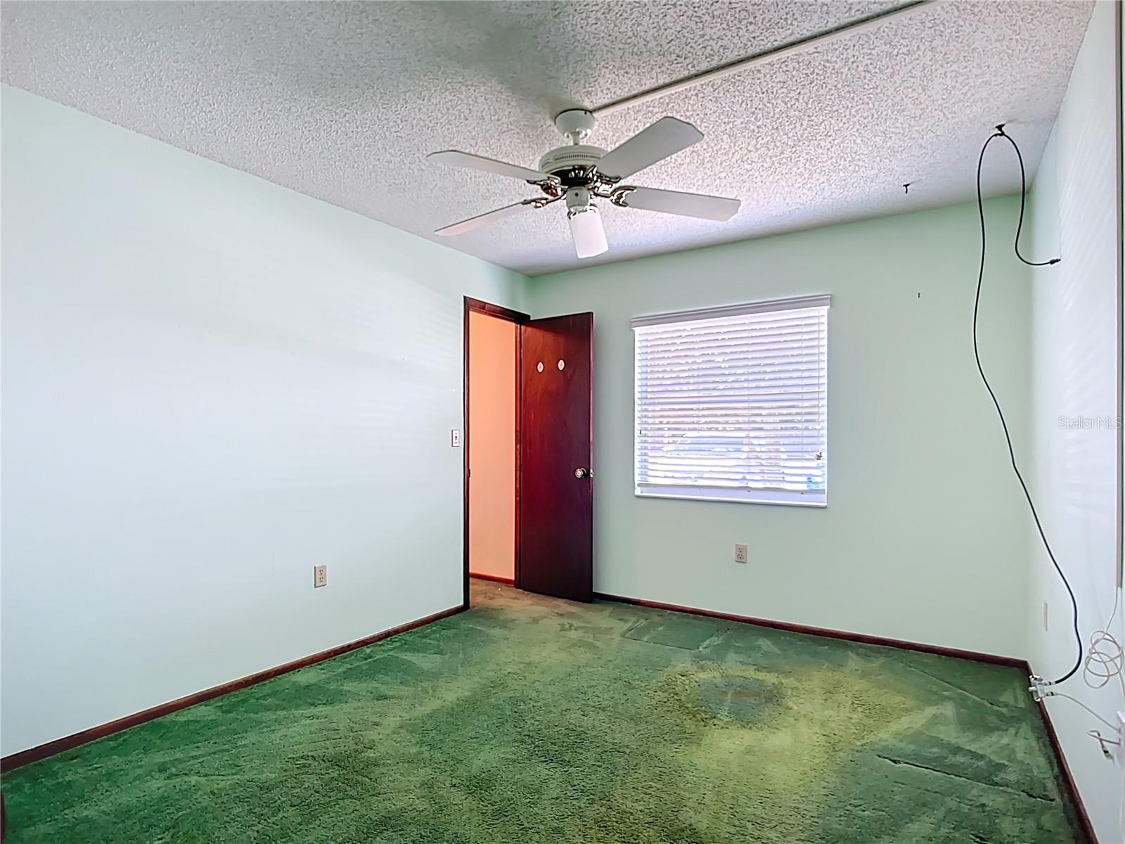 Image 25 of 46 For 3279 Beneva Road 102