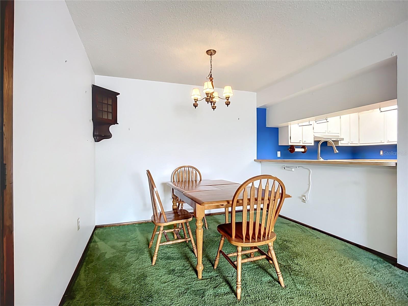 Image 30 of 46 For 3279 Beneva Road 102