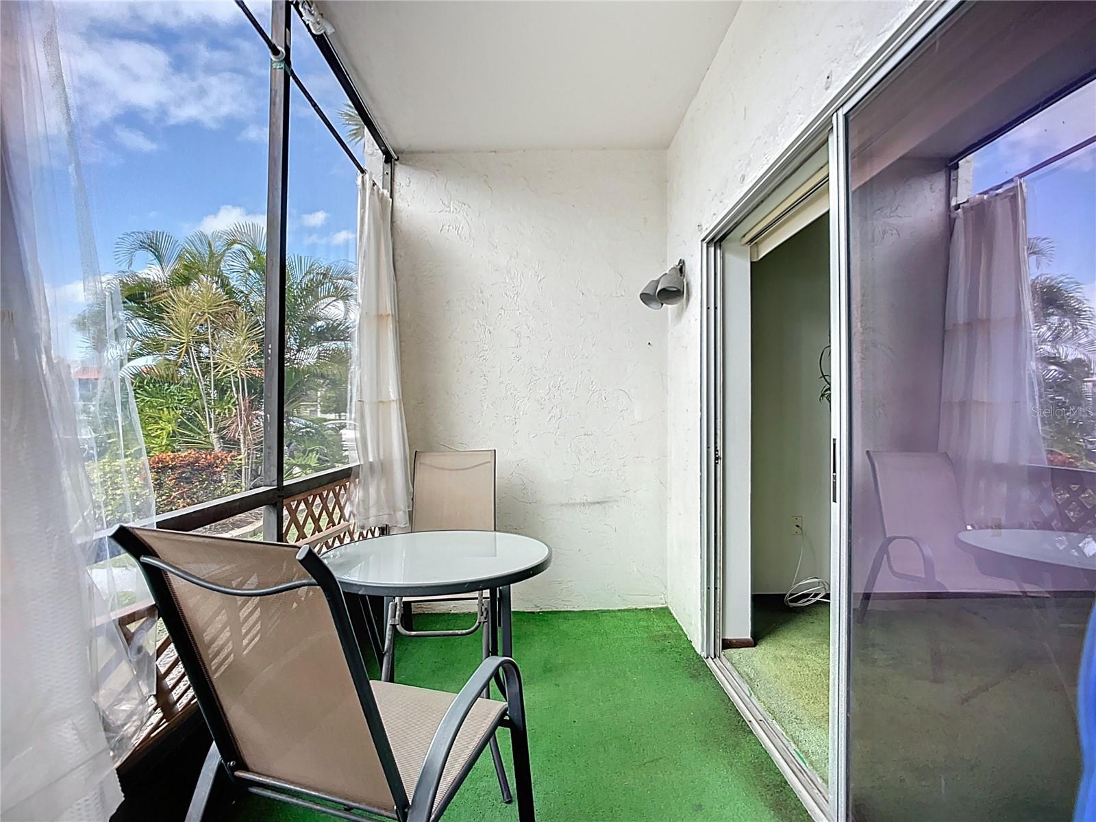 Image 31 of 46 For 3279 Beneva Road 102