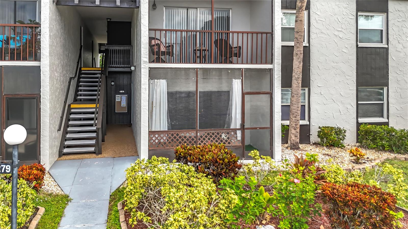 Image 35 of 46 For 3279 Beneva Road 102