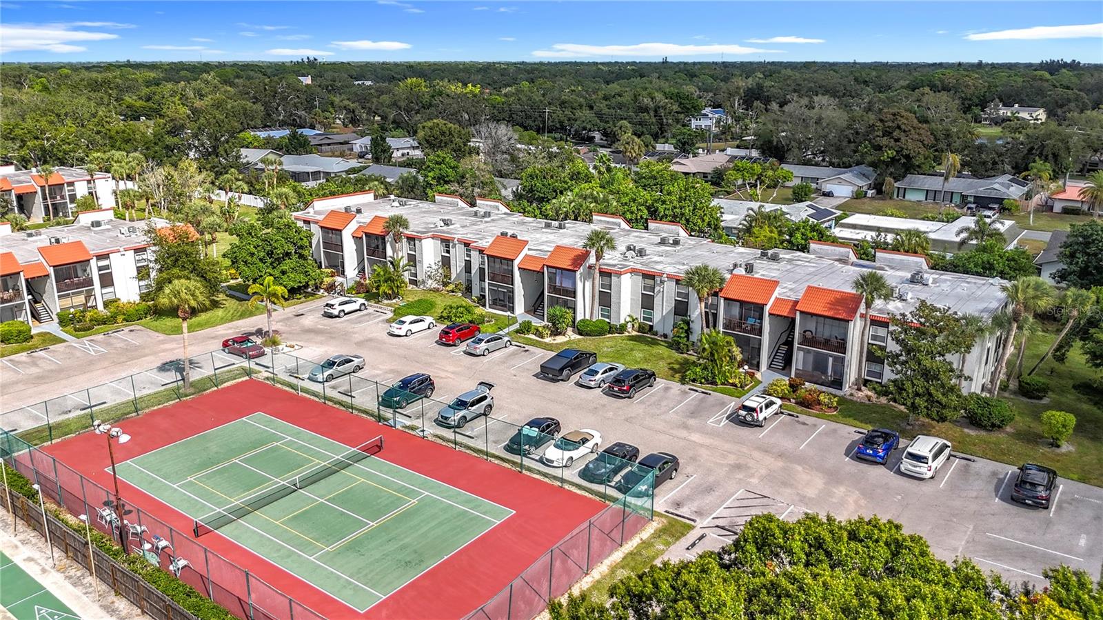 Image 38 of 46 For 3279 Beneva Road 102