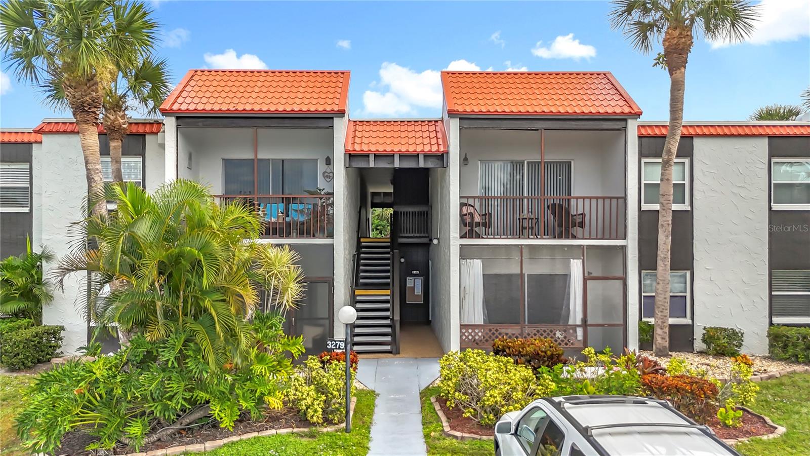 Image 40 of 46 For 3279 Beneva Road 102