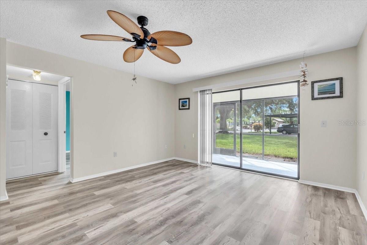 Image 5 of 35 For 380 Three Lakes Lane K