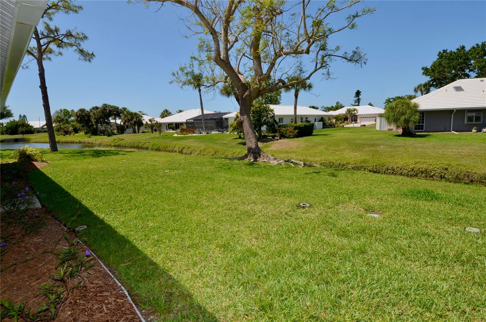 Image 45 of 77 For 611 Paget Drive