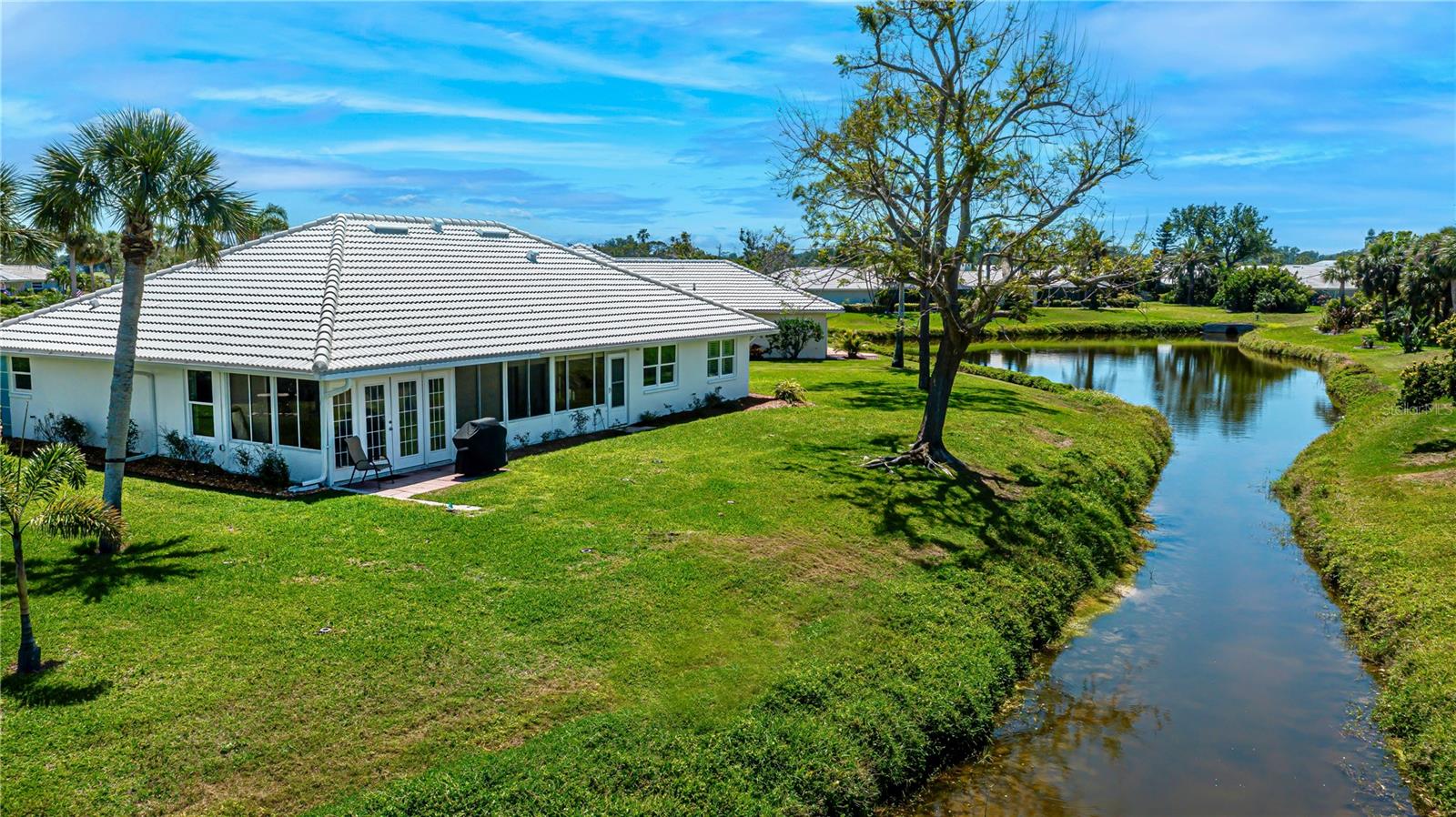 Image 51 of 77 For 611 Paget Drive