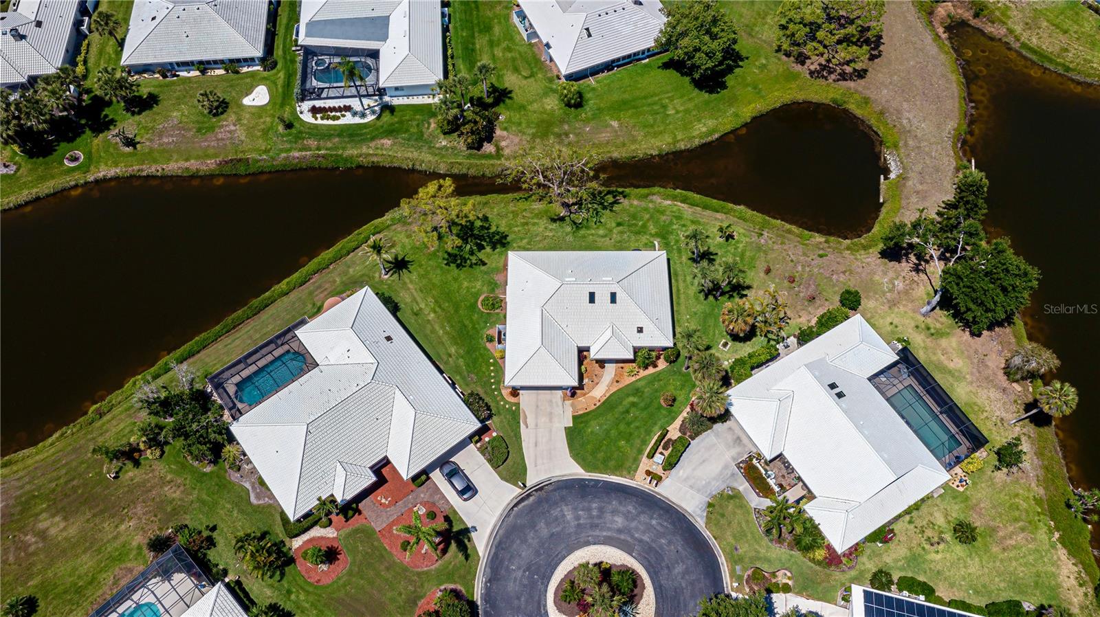 Image 61 of 77 For 611 Paget Drive