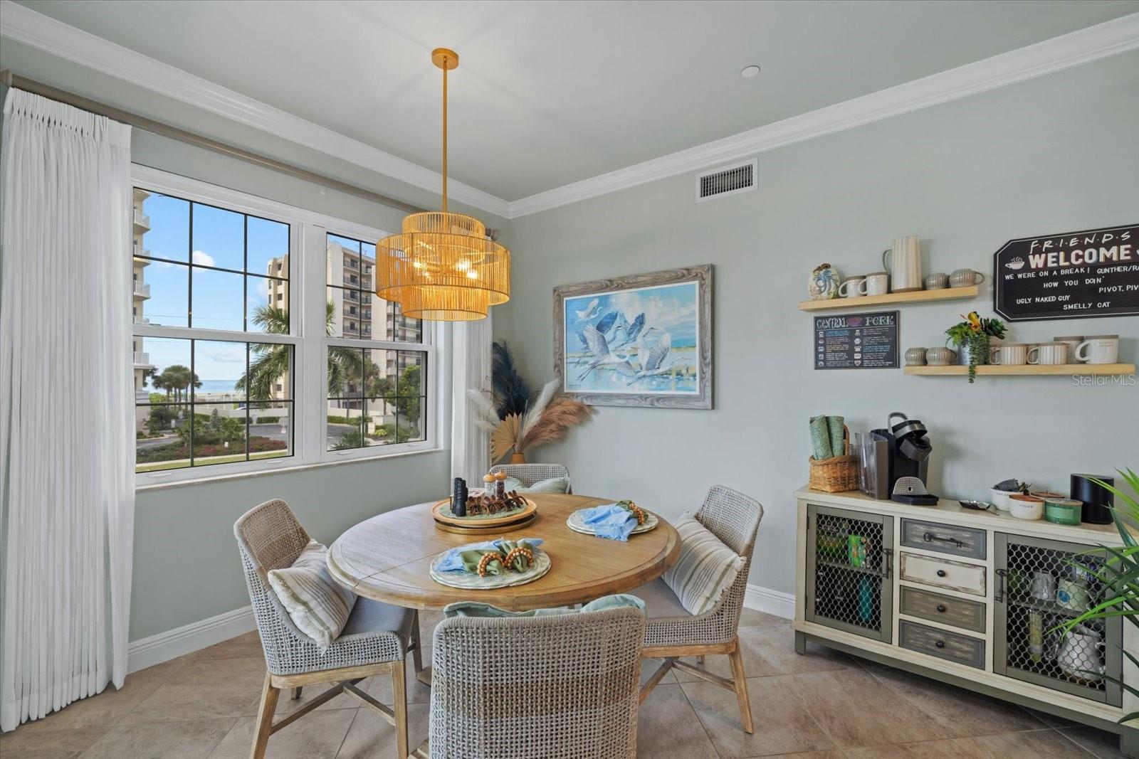 Image 15 of 47 For 830 The Esplanade N 204