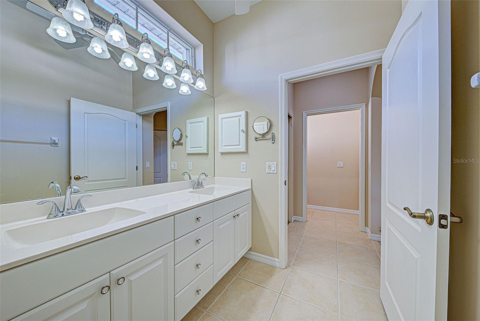 Image 23 of 59 For 1586 Monarch Drive 1586