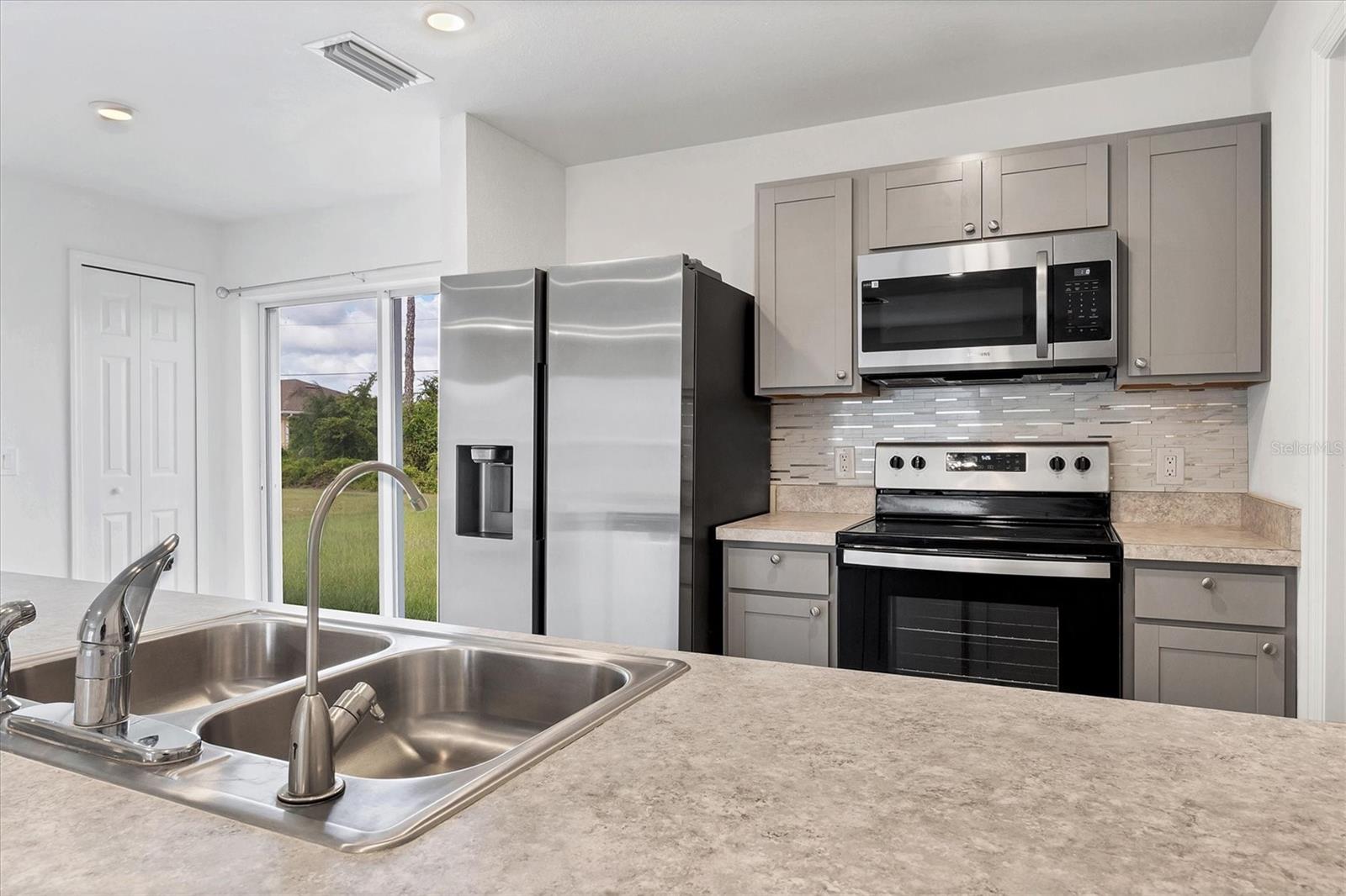 Image 16 of 43 For 8444 Octavius Avenue