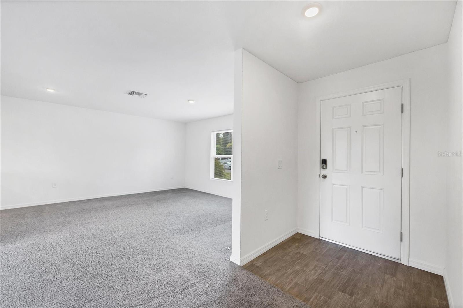 Image 7 of 43 For 8444 Octavius Avenue