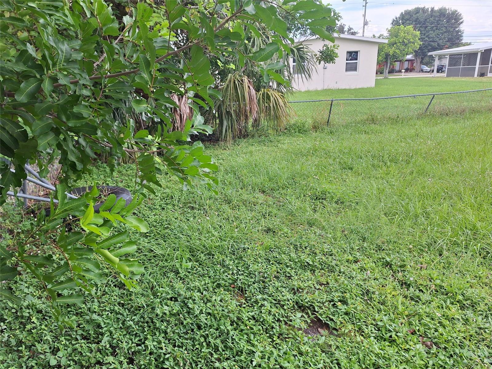 Image 14 of 19 For 21528 Kenyon Avenue