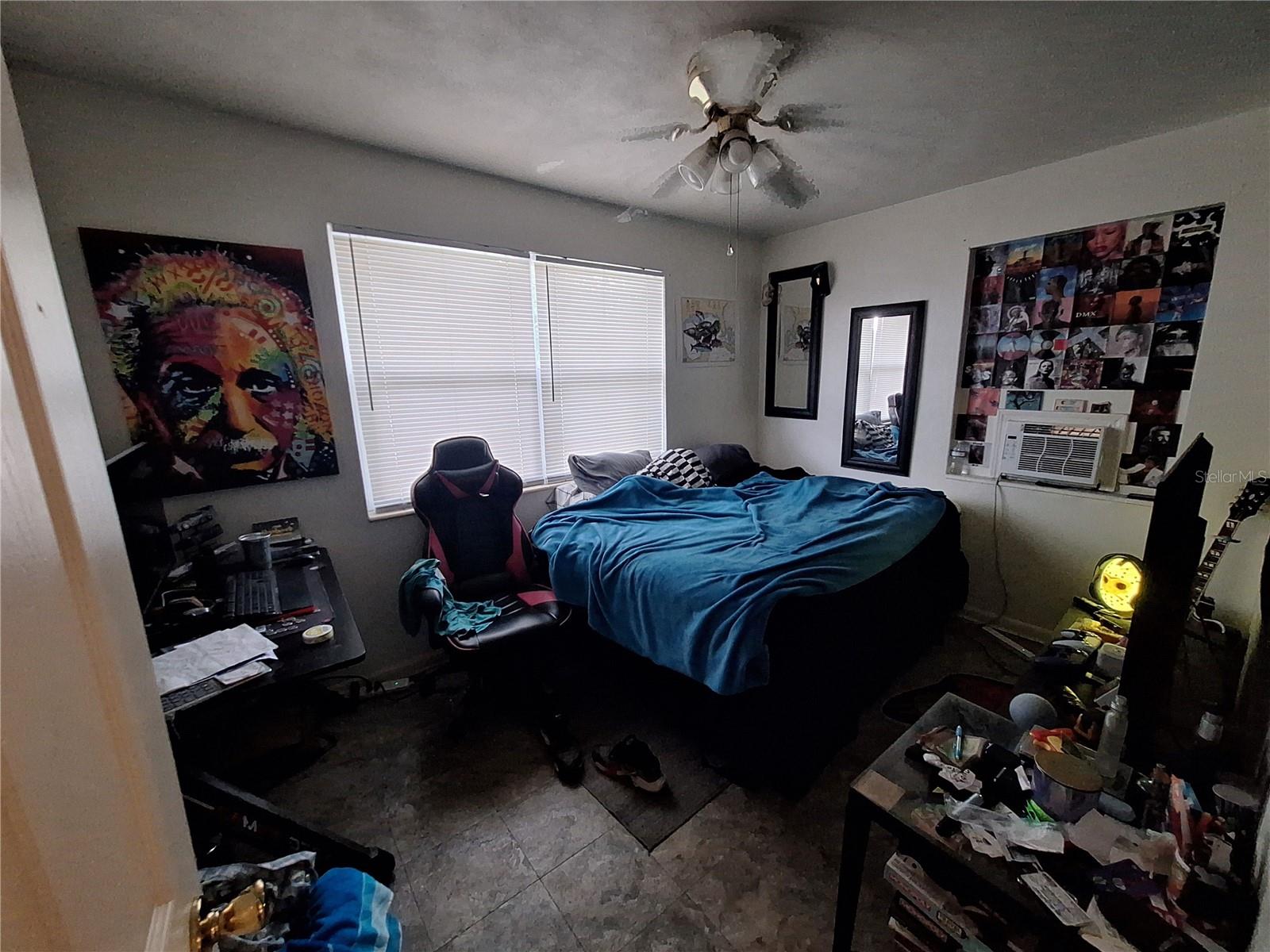 Image 8 of 19 For 21528 Kenyon Avenue