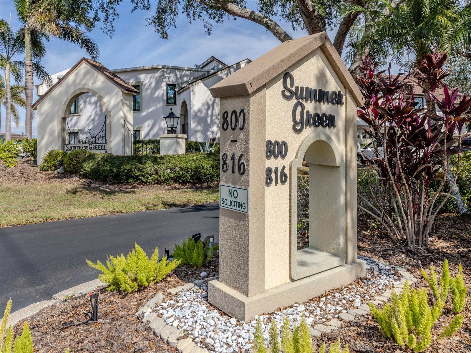 Image 25 of 48 For 806 Capri Isles Boulevard 109