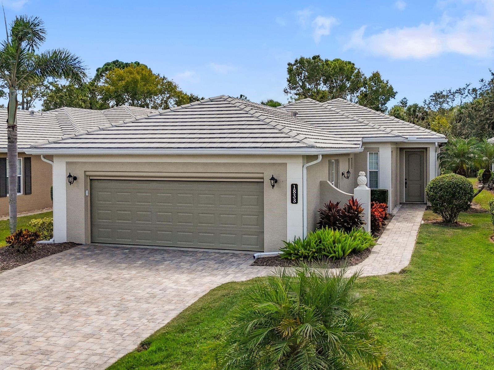 Details for 1833 Lancashire Drive, VENICE, FL 34293