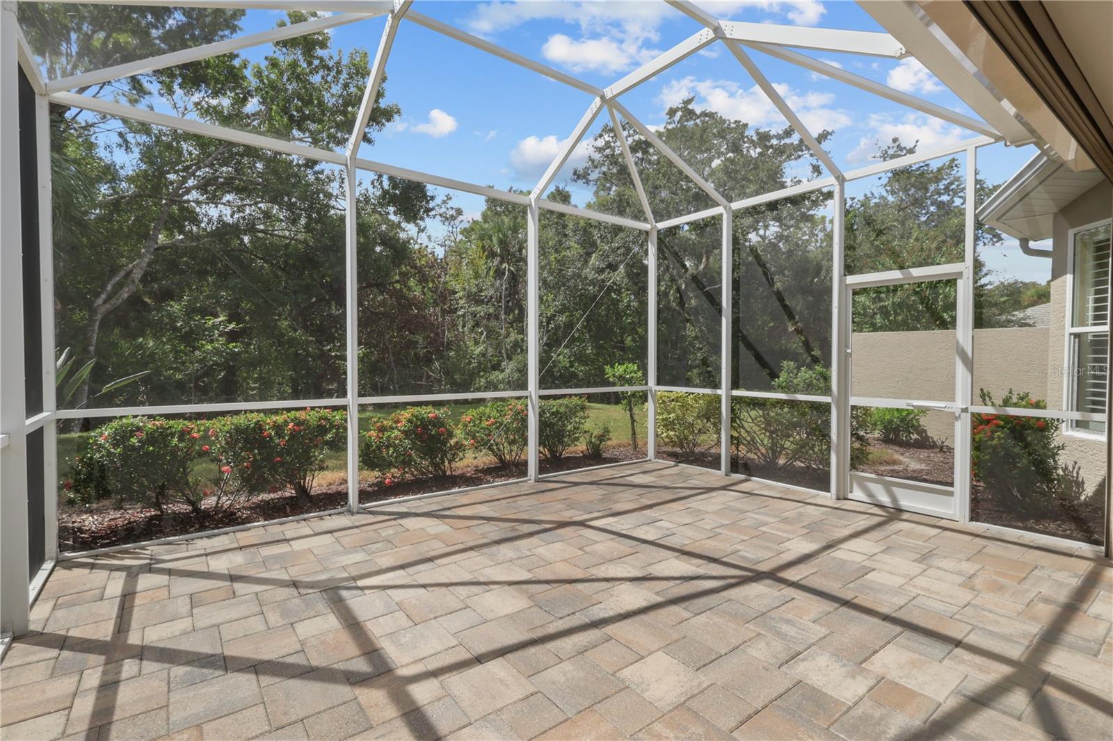 Image 16 of 57 For 1833 Lancashire Drive