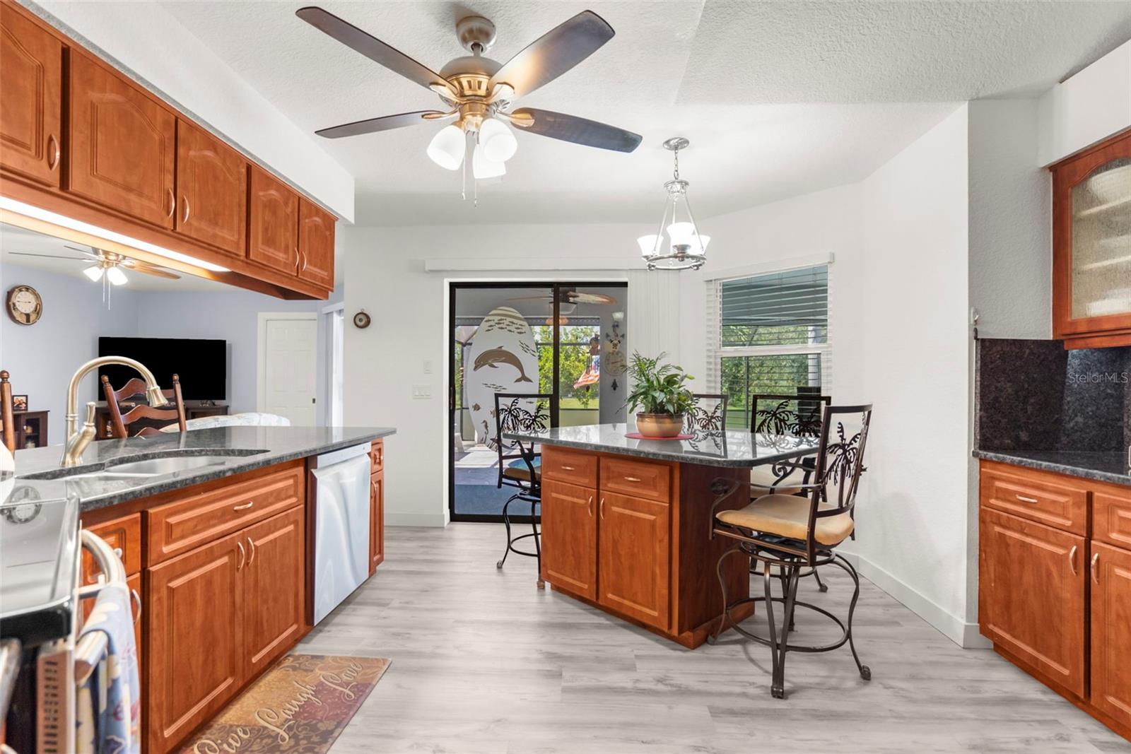 Image 11 of 30 For 6 Amberjack Terrace