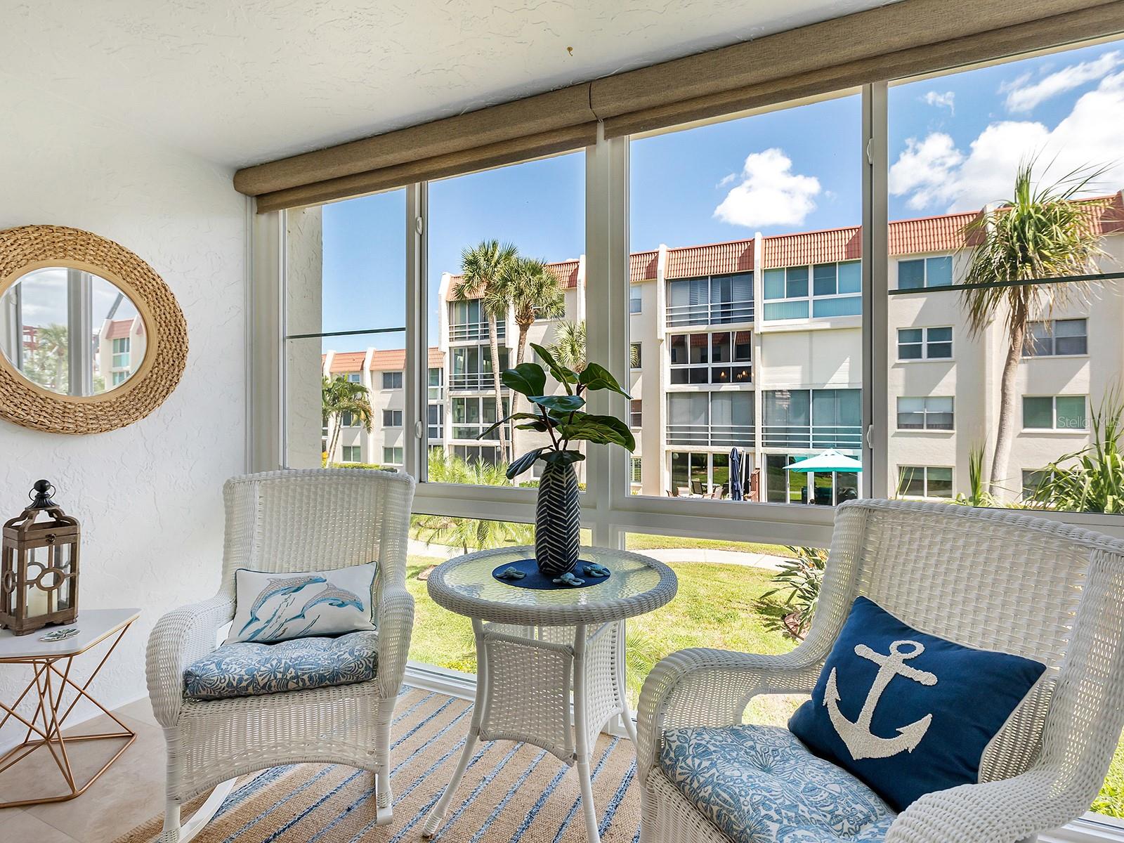 Image 17 of 60 For 230 Santa Maria Street 234