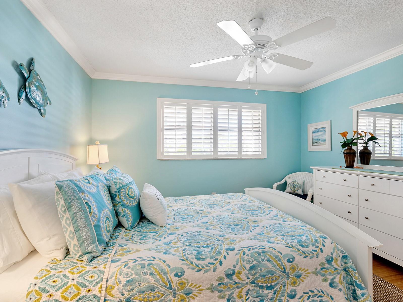 Image 24 of 60 For 230 Santa Maria Street 234