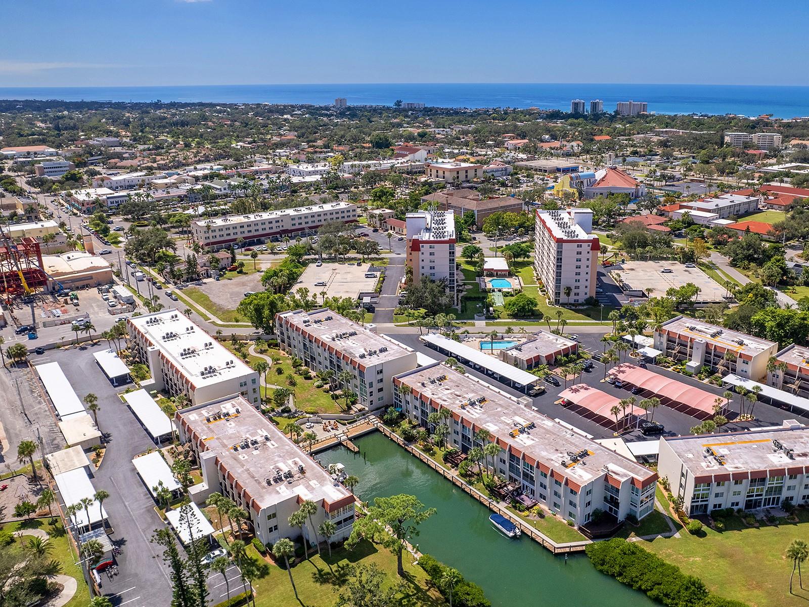 Image 38 of 60 For 230 Santa Maria Street 234