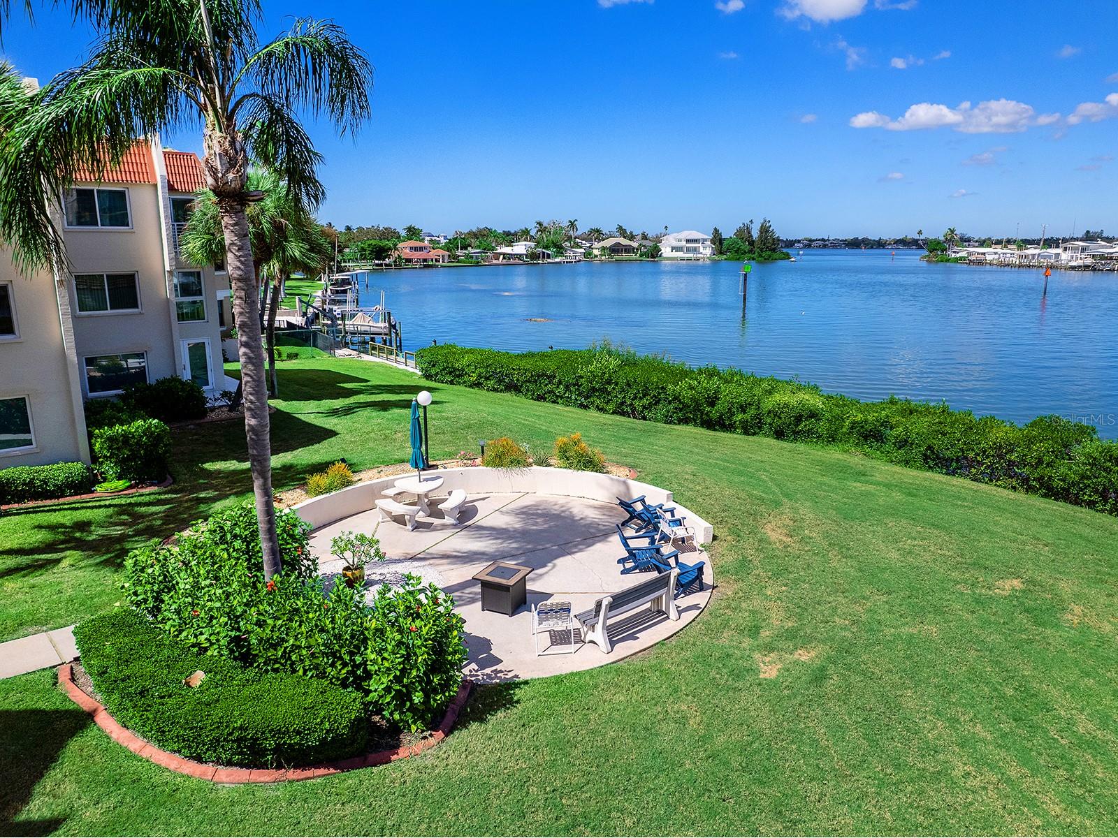 Image 42 of 60 For 230 Santa Maria Street 234