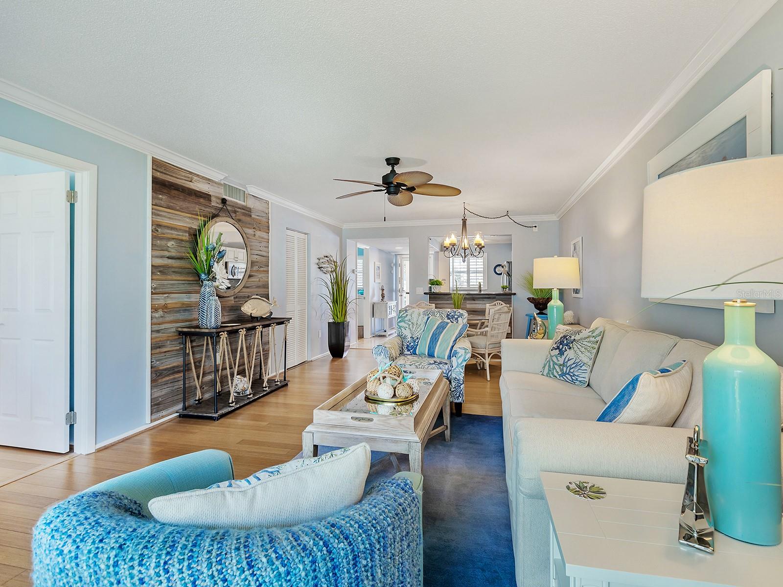 Image 7 of 60 For 230 Santa Maria Street 234