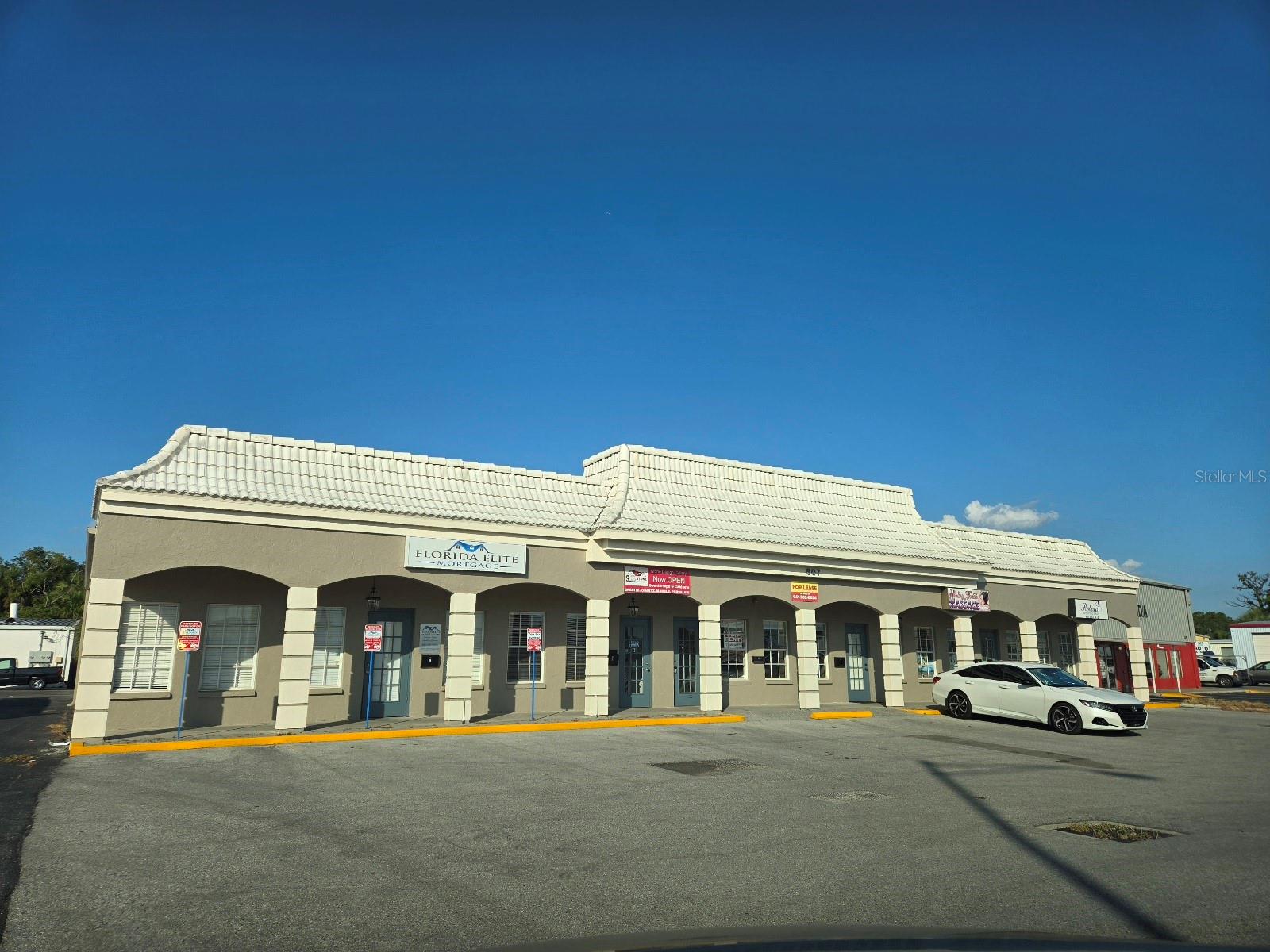 Details for 807 Us Highway 41 Bypass S B, VENICE, FL 34285