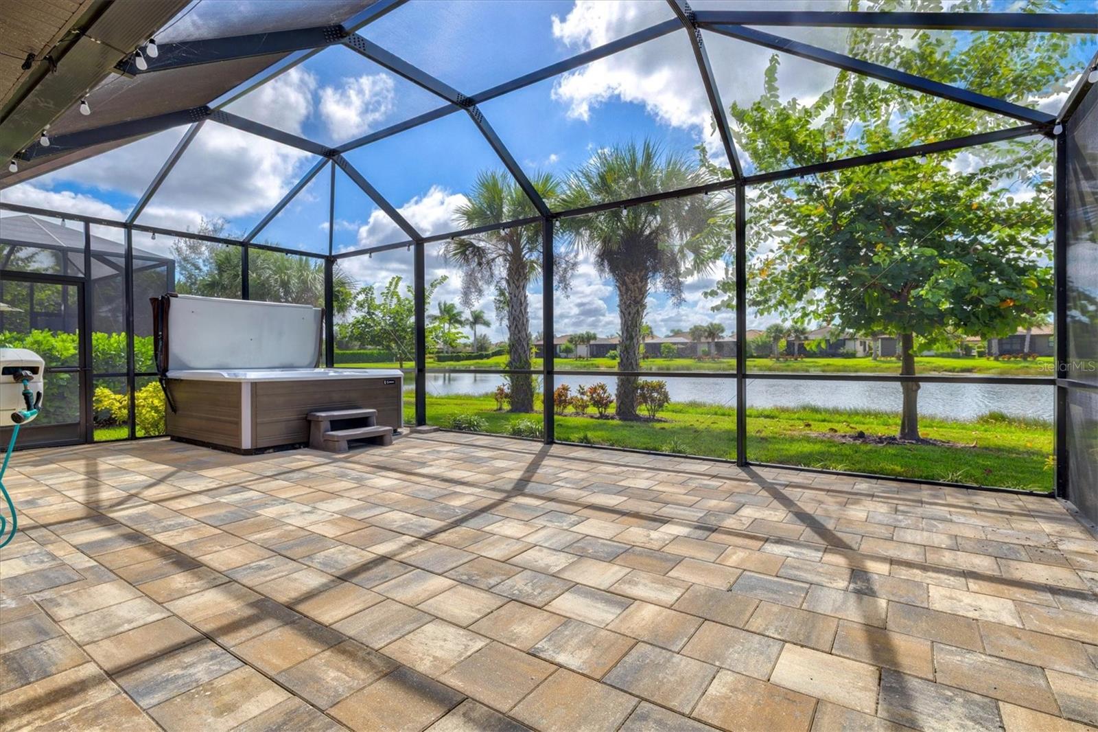 Image 3 of 86 For 13815 Botteri Street