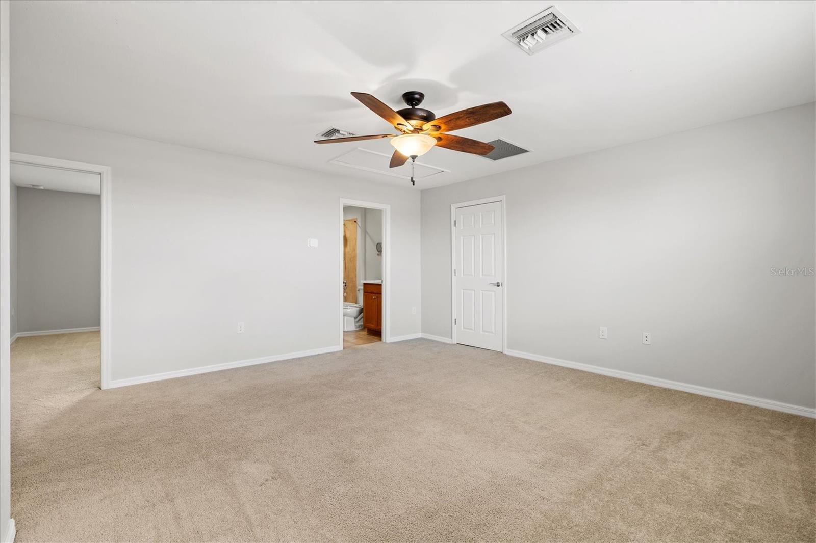 Image 30 of 86 For 13815 Botteri Street