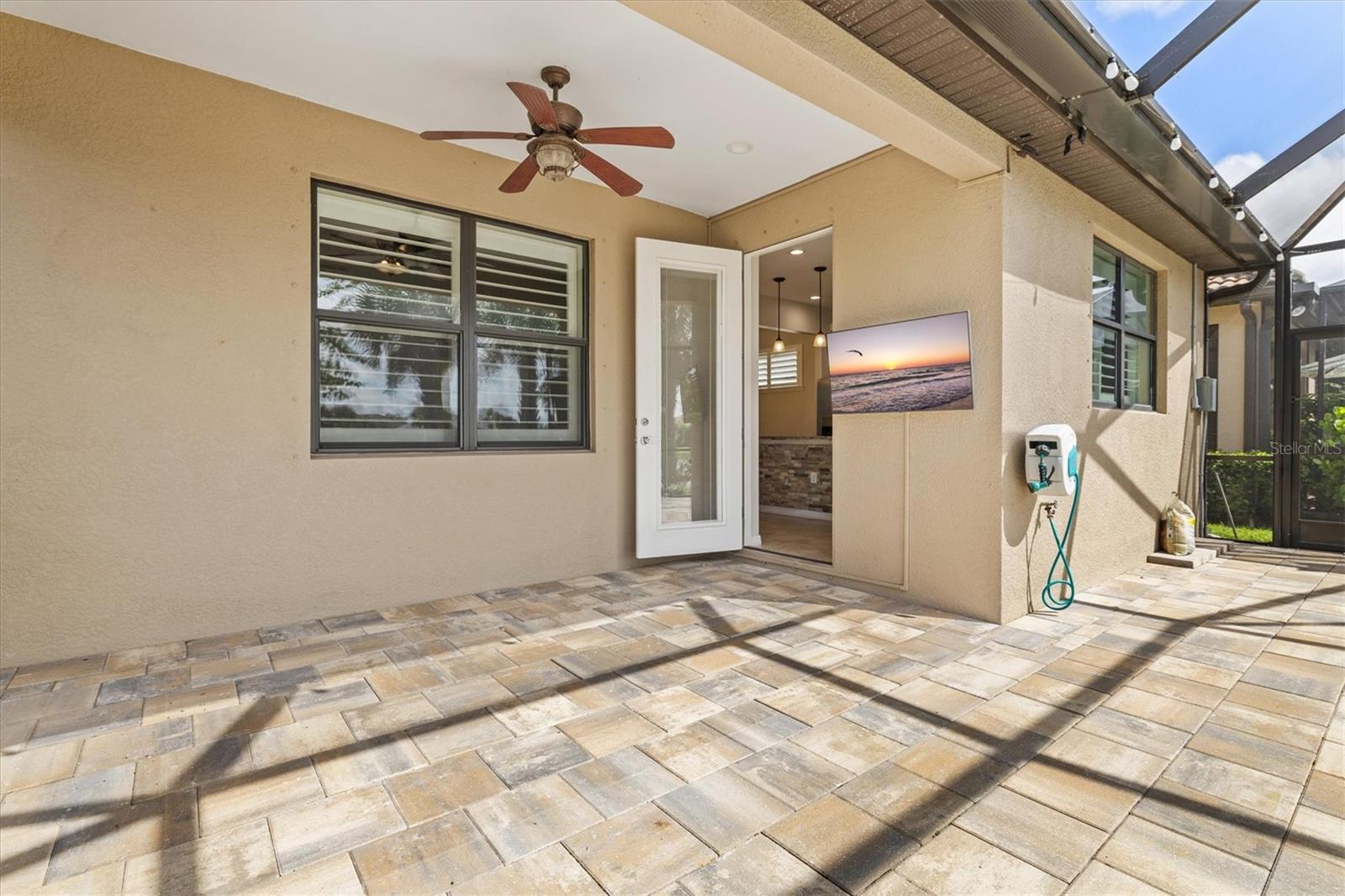 Image 37 of 86 For 13815 Botteri Street