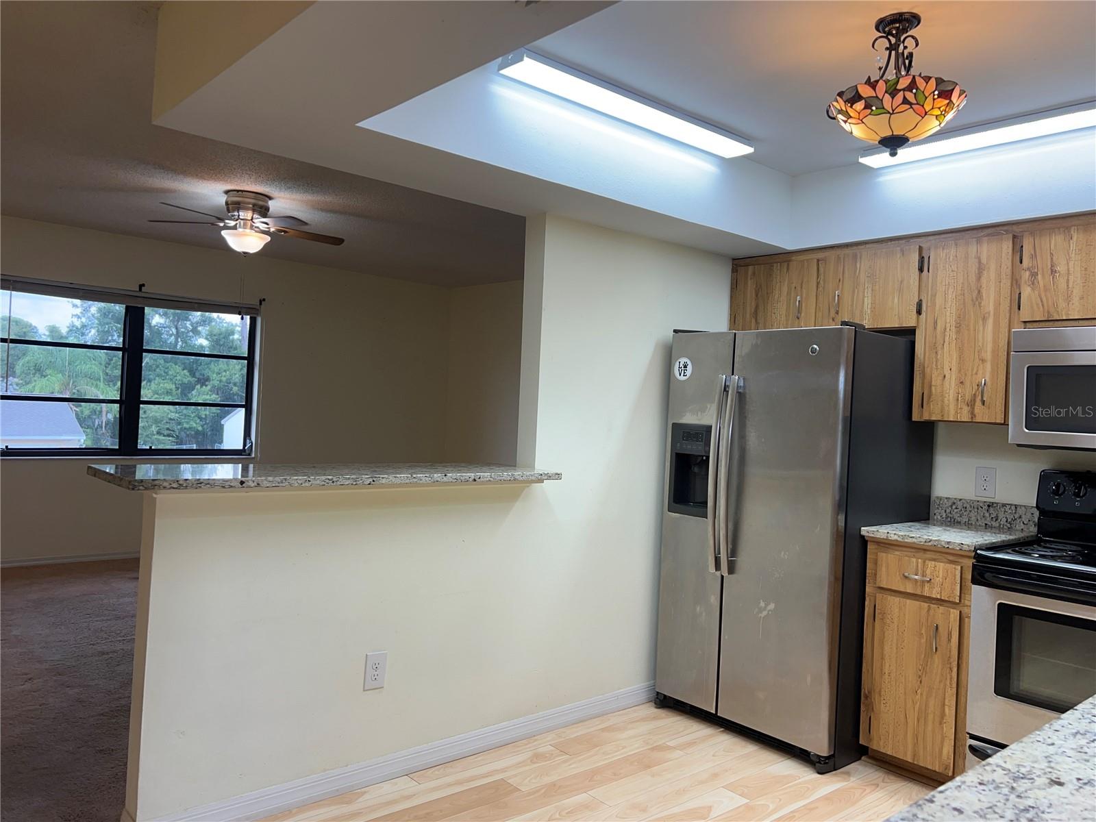 Listing photo id 16 for 3774 Lorton Avenue