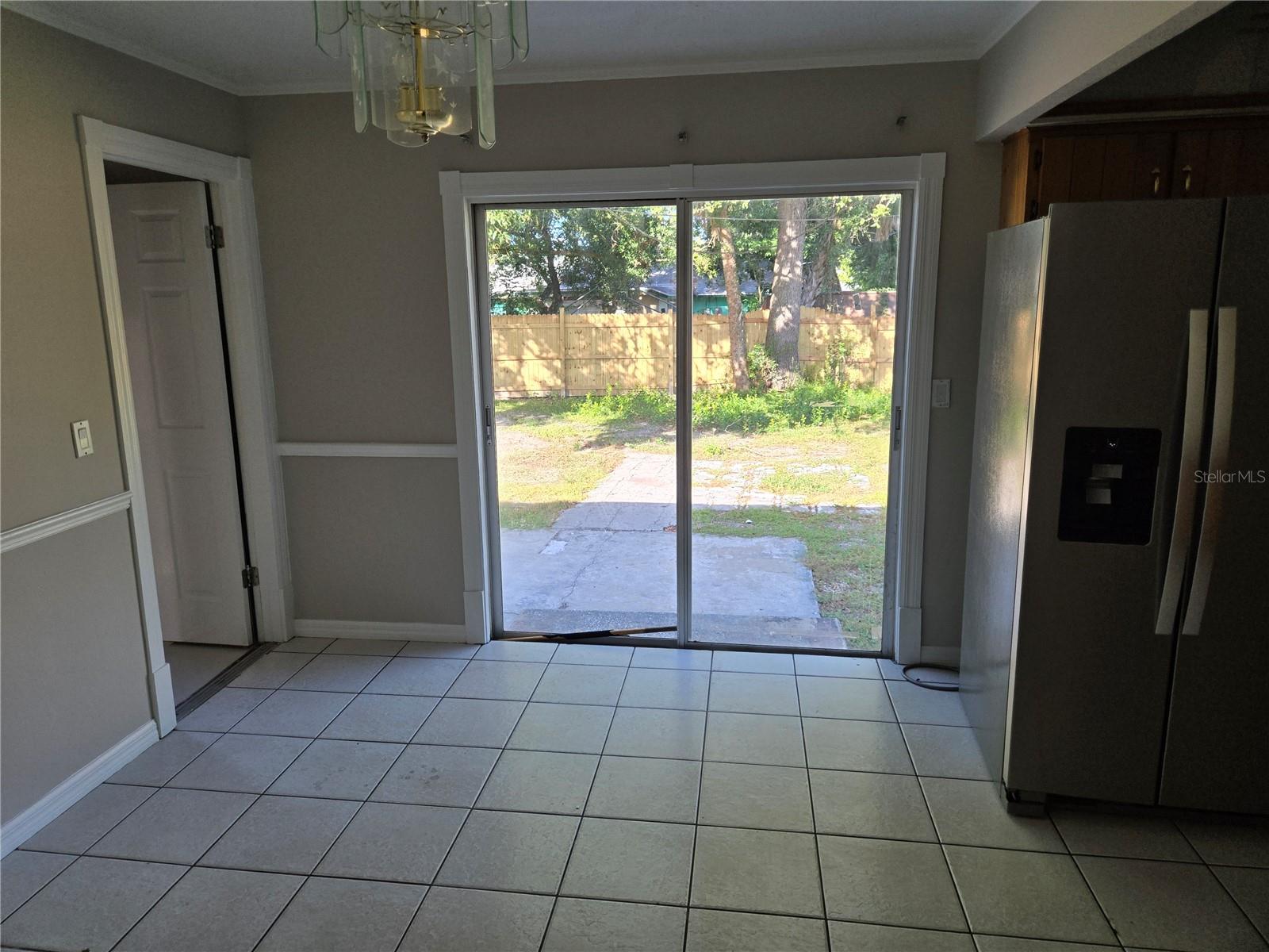 Image 3 of 5 For 5520 43rd Street E