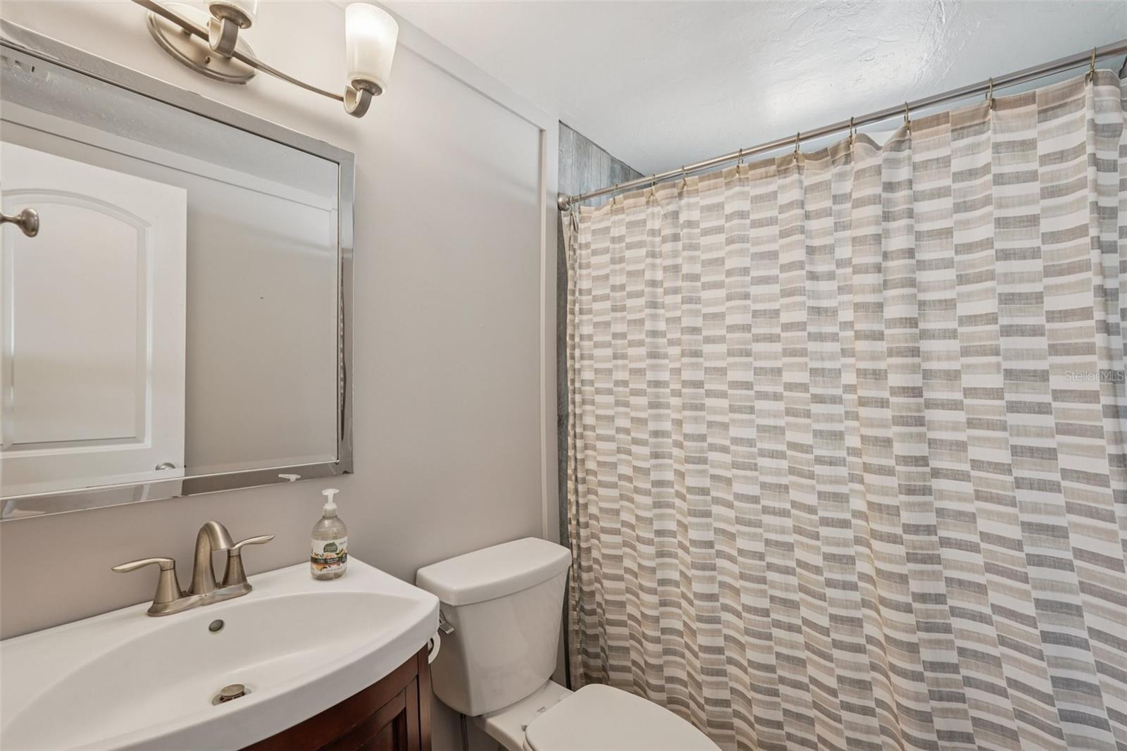 Image 17 of 25 For 5200 State Road 776