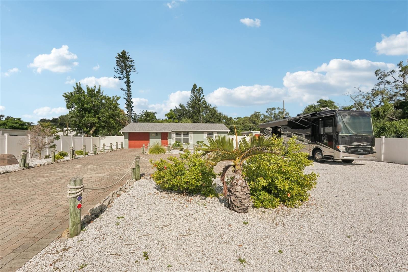 Image 2 of 25 For 5200 State Road 776