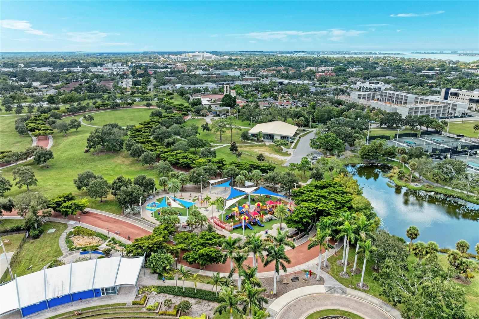 Image 85 of 91 For 2998 Michigan Street