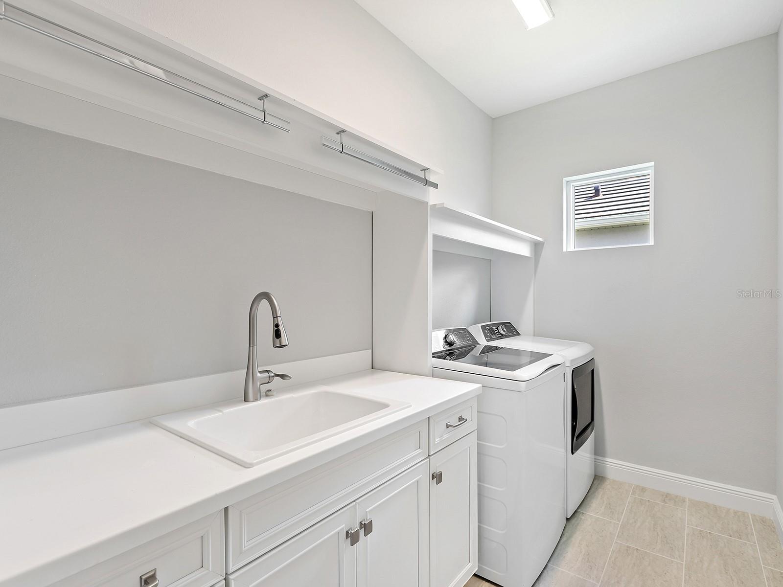 Image 35 of 50 For 12740 Brookgreen Street